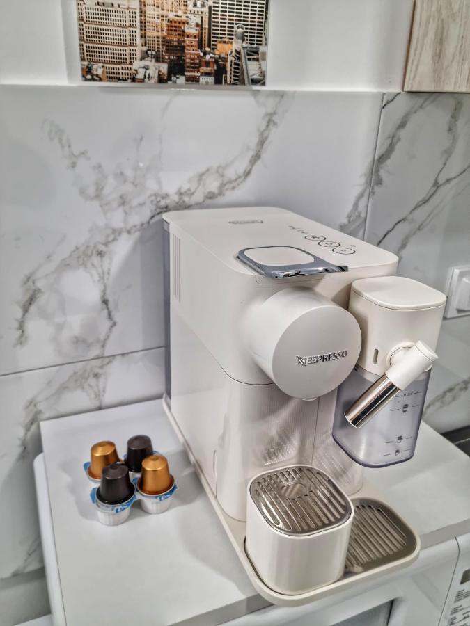 15. Little Studio Apartman Bukarest Kültér fotó